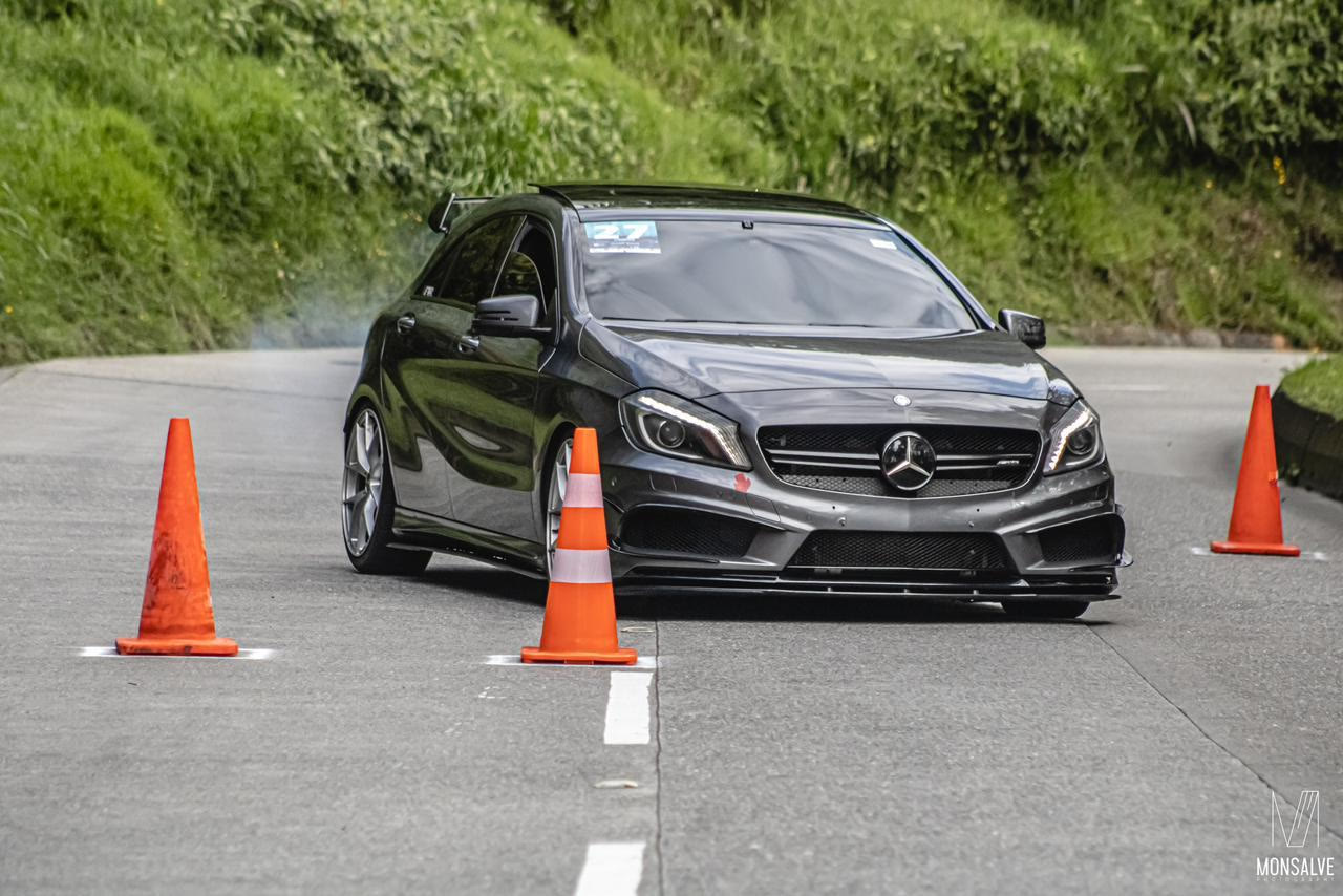 MERCEDES-BENZ A45 AMG